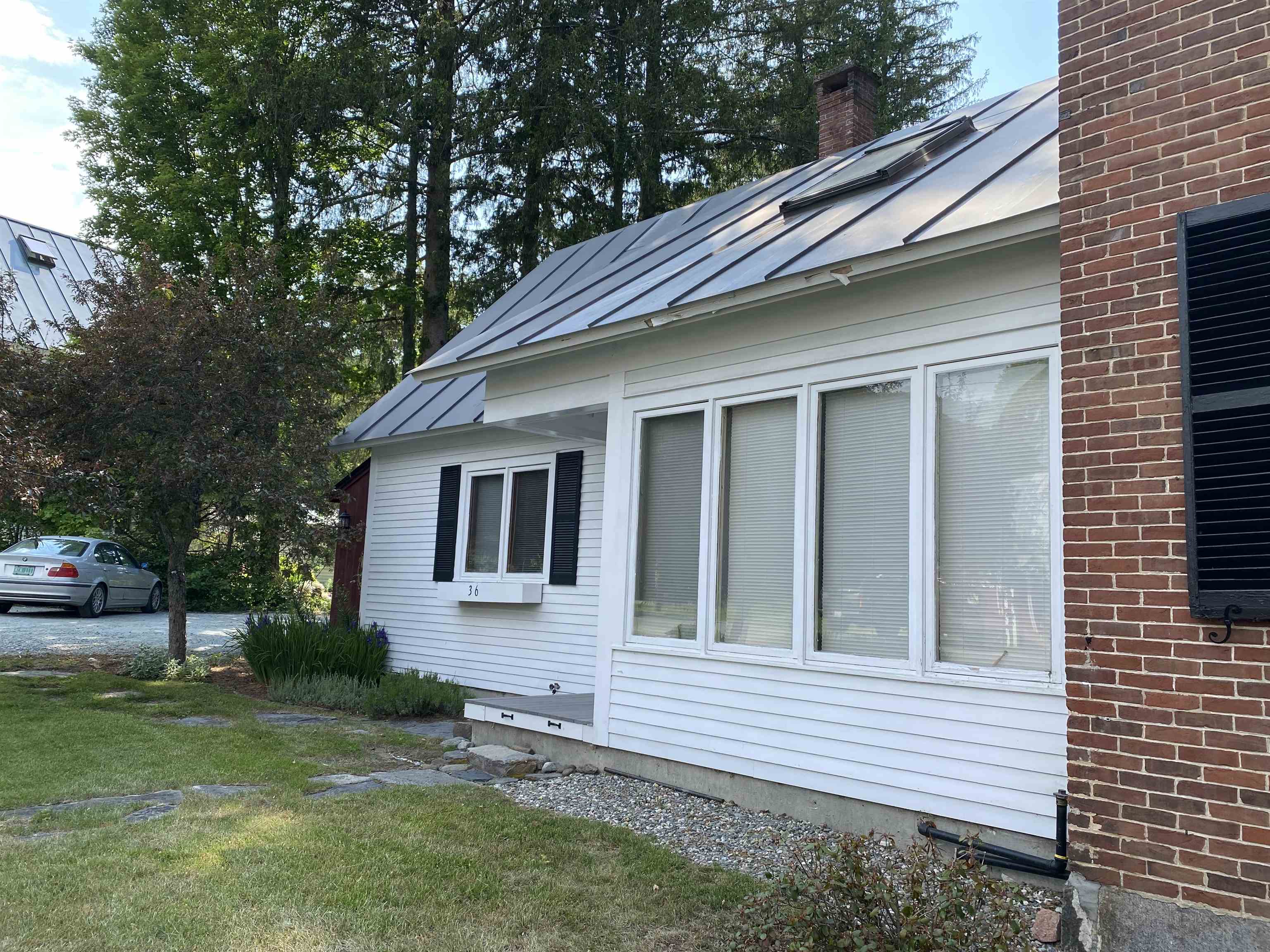 36 Happy Valley Road