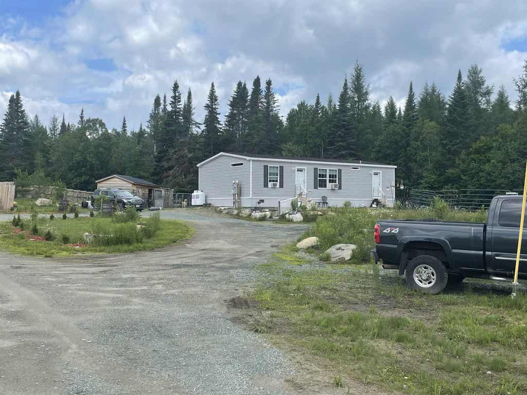 Photo of 307 Jefferson Road, Whitefield, NH 03598 (MLS # 5098947)