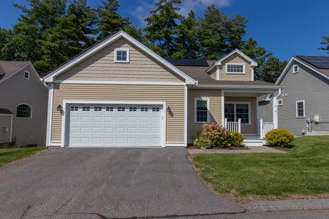 Photo of 11 Toby Circle, Merrimack, NH 03054 (MLS # 5110164)