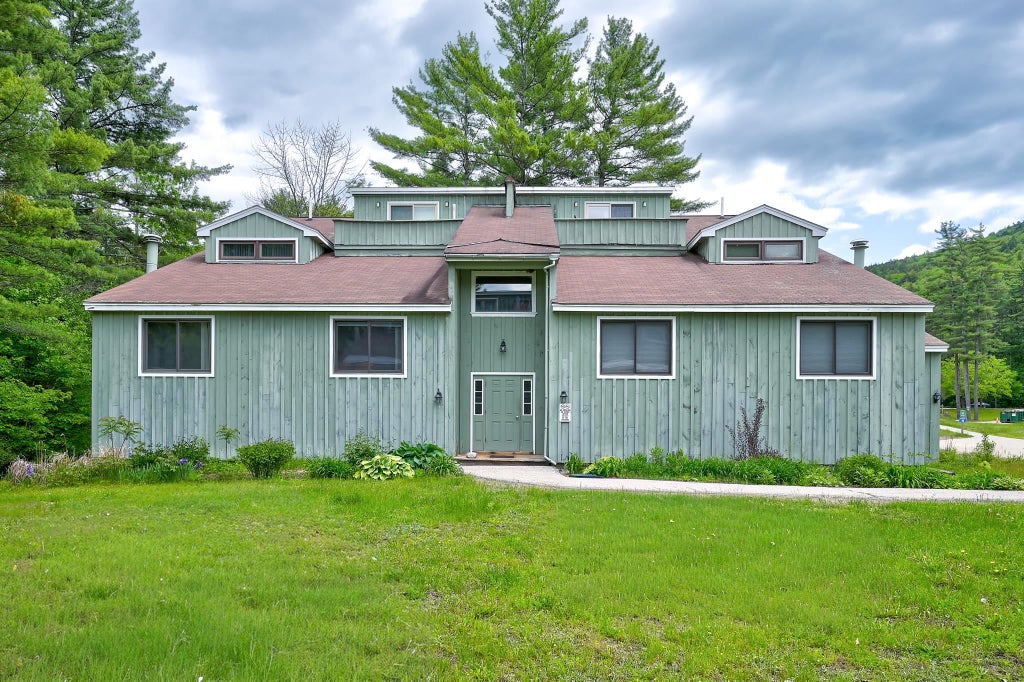 Photo of 17 Seasons at Attitash Road, Bartlett, NH 03812 (MLS # 5115163)