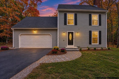 Photo of 62 Grafton Drive, Bedford, NH 03110 (MLS # 5116232)