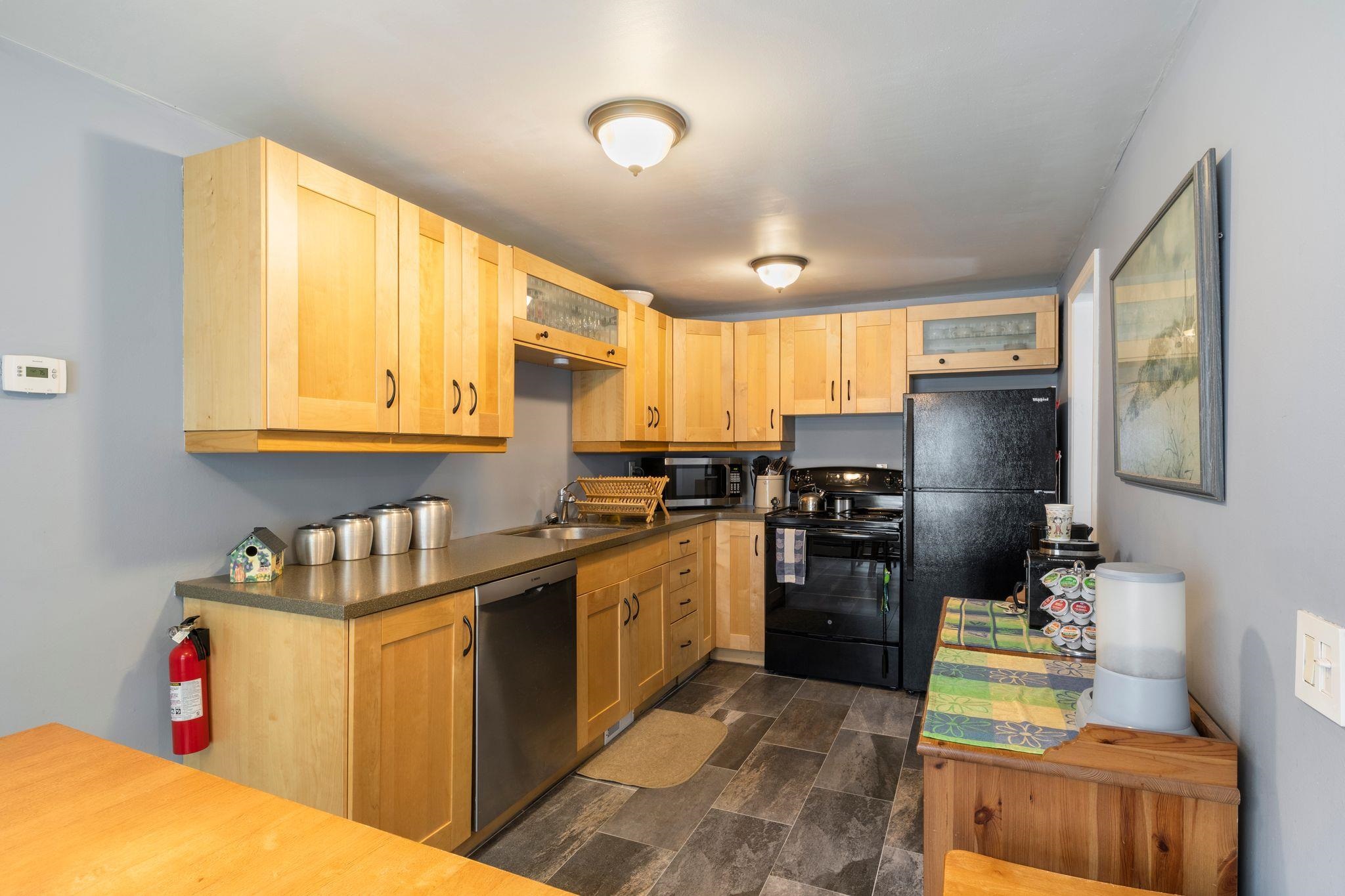 9 Hemlock Forest Drive