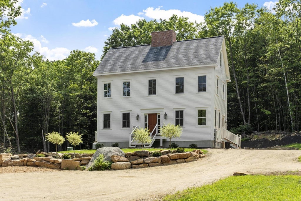 Photo of 405 Mountain Road, Lyndeborough, NH 03082 (MLS # 5102264)