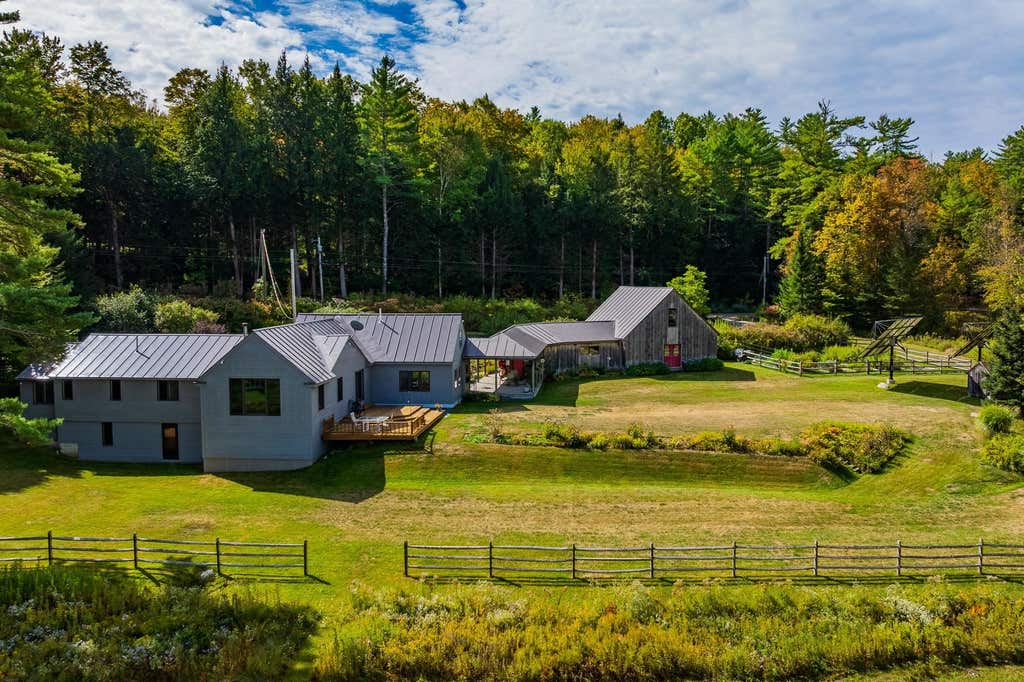 Photo of 100 North Thetford Road, Lyme, NH 03678 (MLS # 5062935)