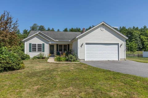 Photo of 42 South Road, Swanzey, NH 03446 (MLS # 5101086)
