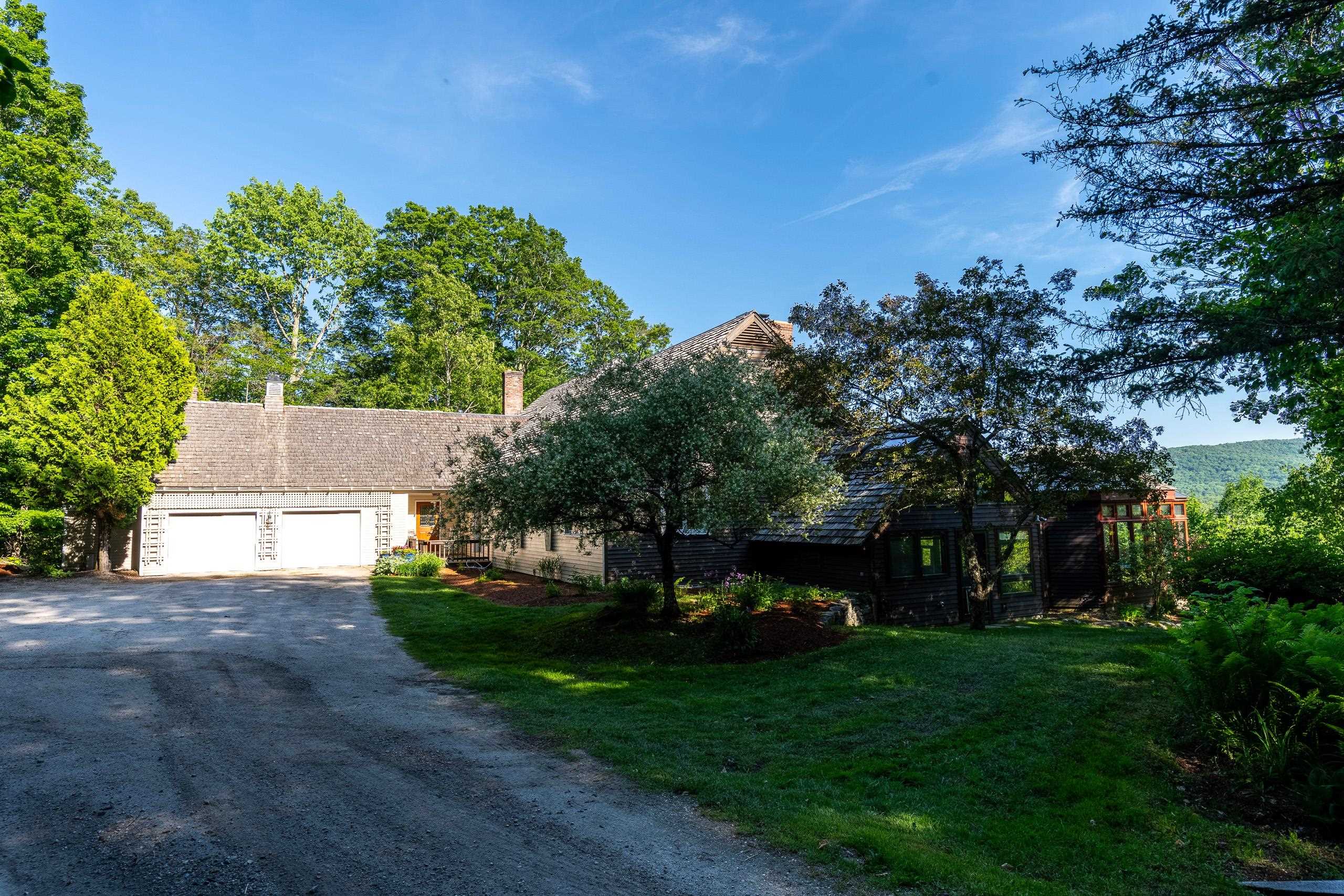 838 Cricket Hill Road