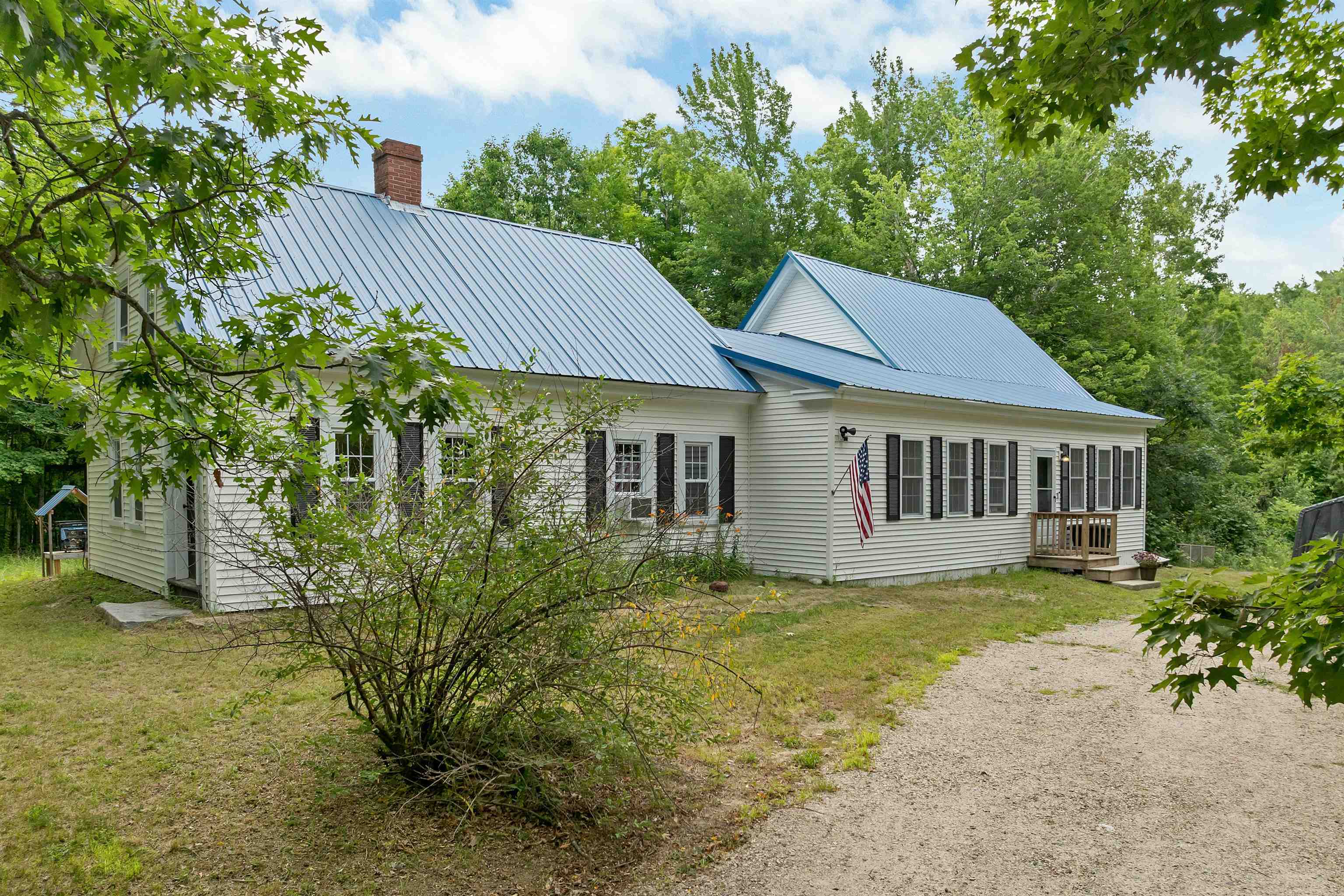 1622 Lovell Lake Road