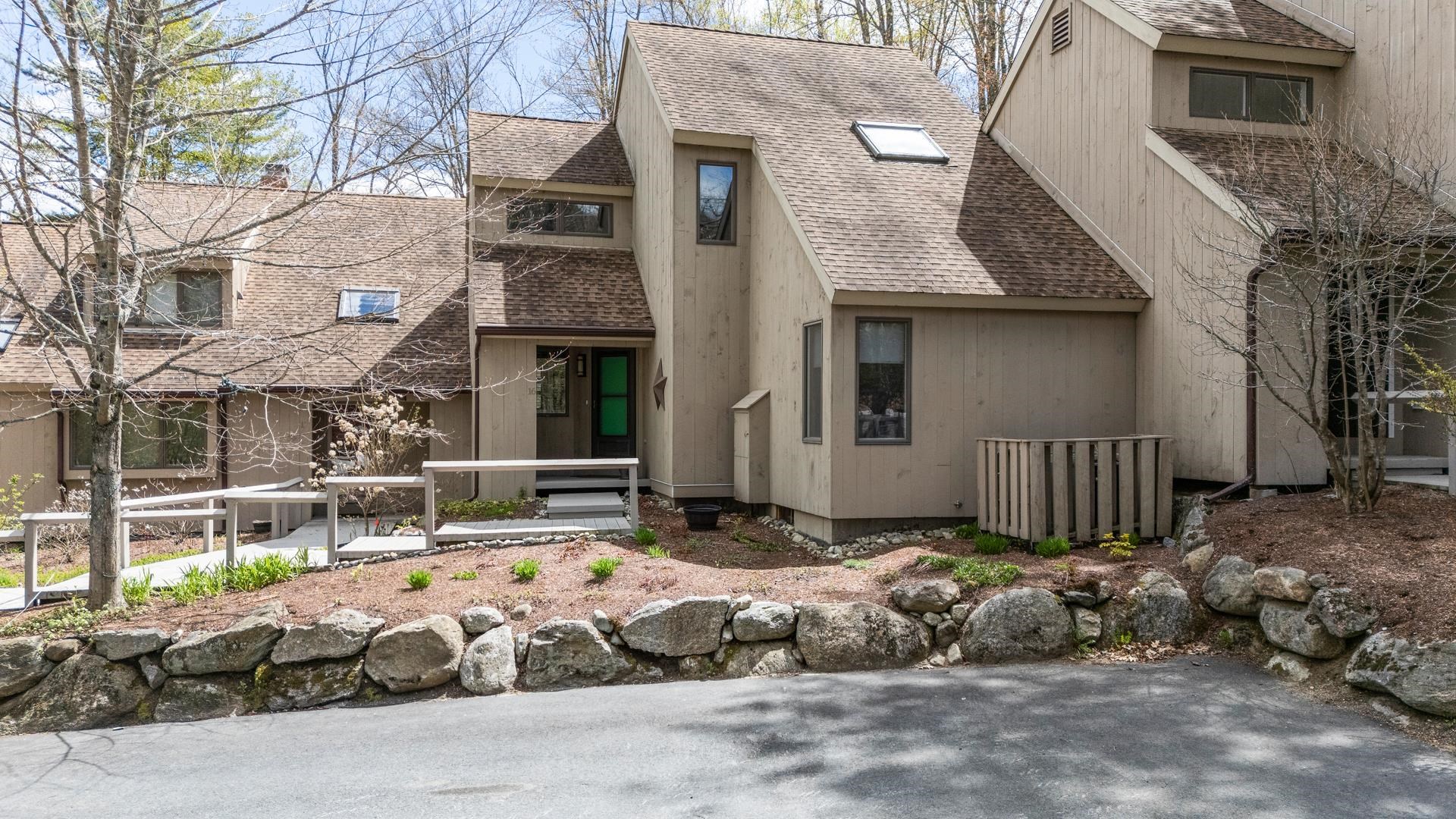 16 Niblick Lane 16