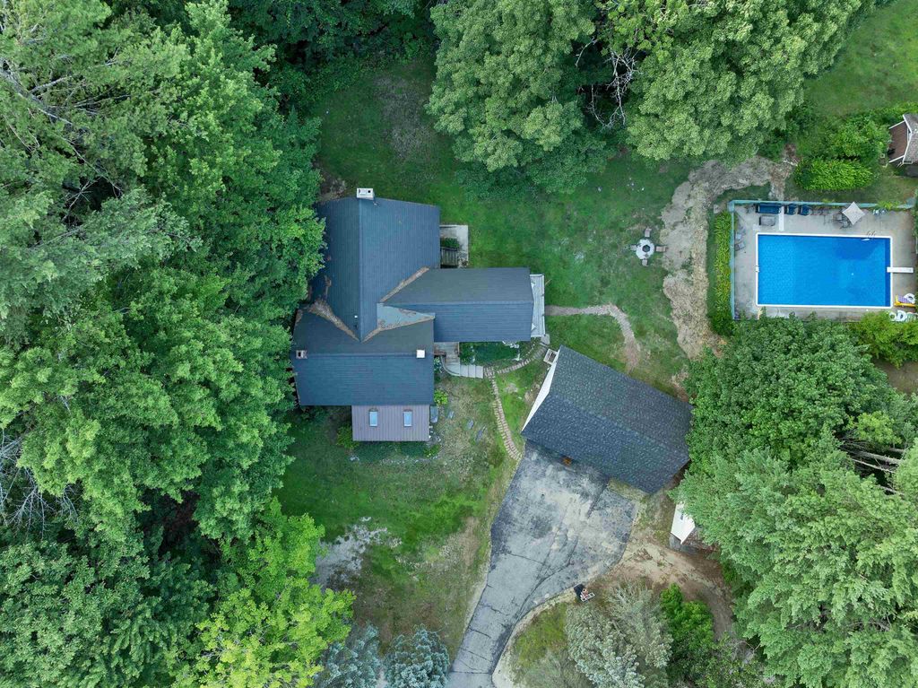 Photo of 1195 Chocorua Road, Tamworth, NH 03817 (MLS # 5100844)