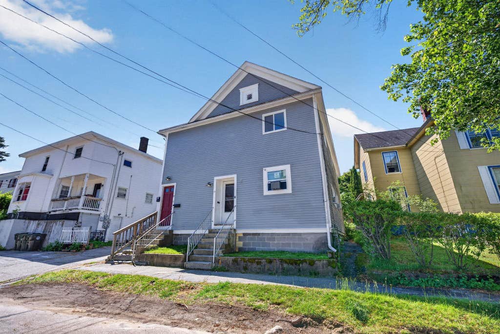 Photo of 3739 Mead Street, Manchester, NH 03104 (MLS # 5093717)