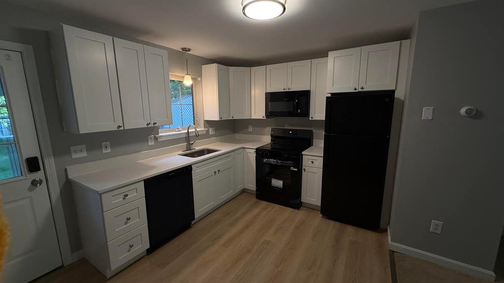 Photo of 3 Ham Road #4, Epping, NH 03042 (MLS # 5096509)