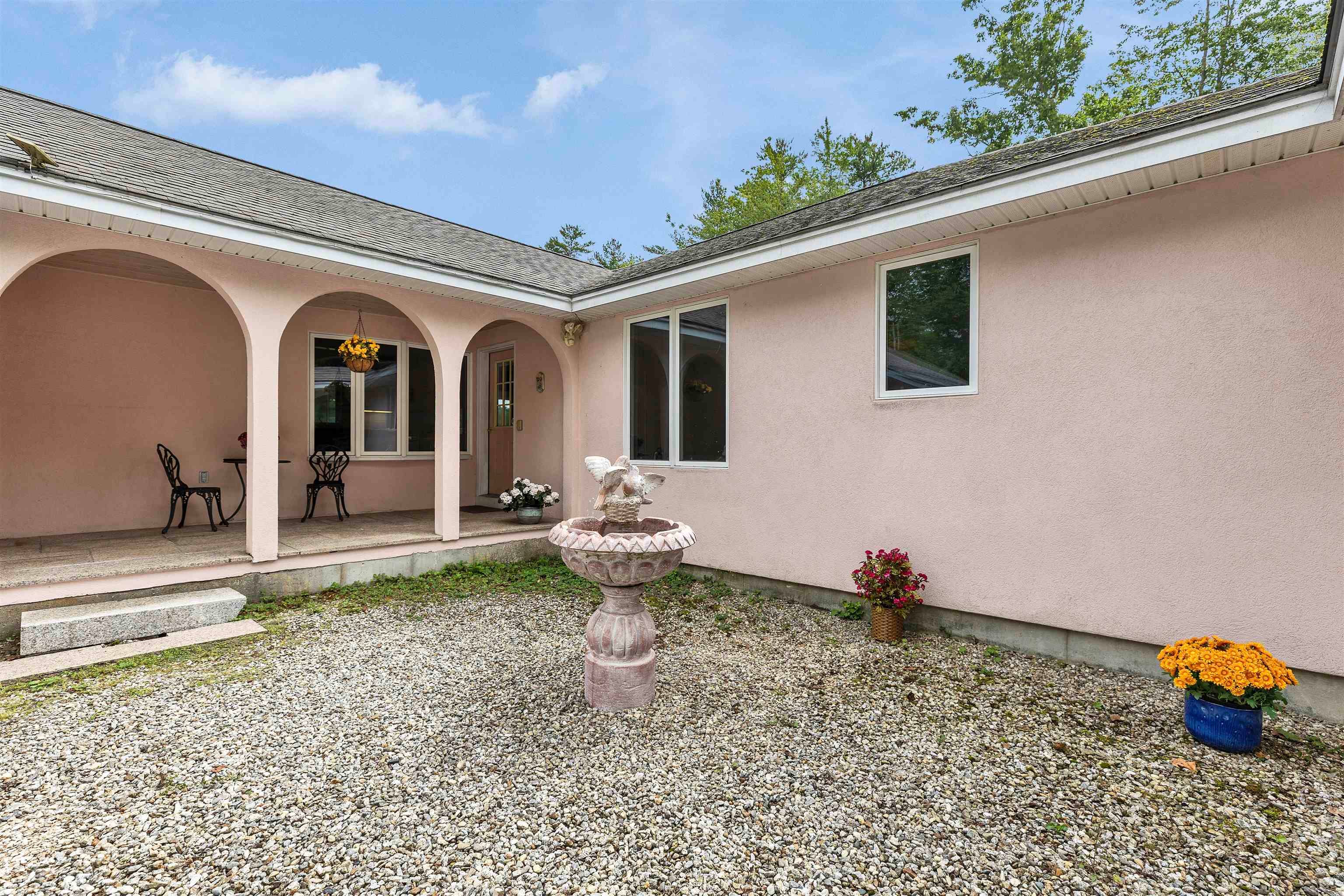 20 Ridgecrest Road