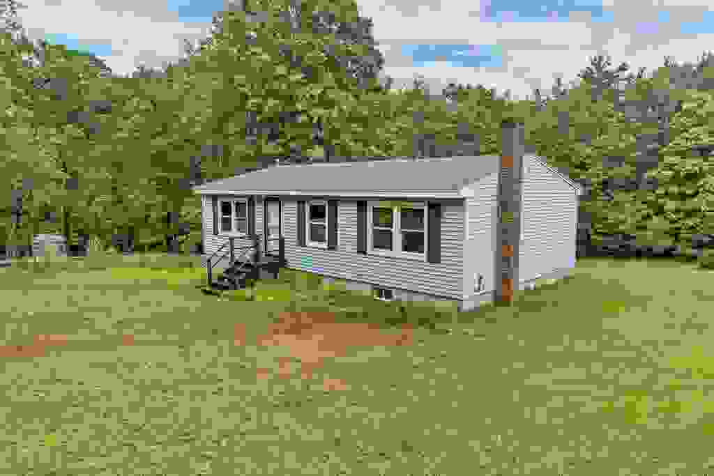 Photo of 172 Hodgdon Road, Northfield, NH 03276 (MLS # 5103383)
