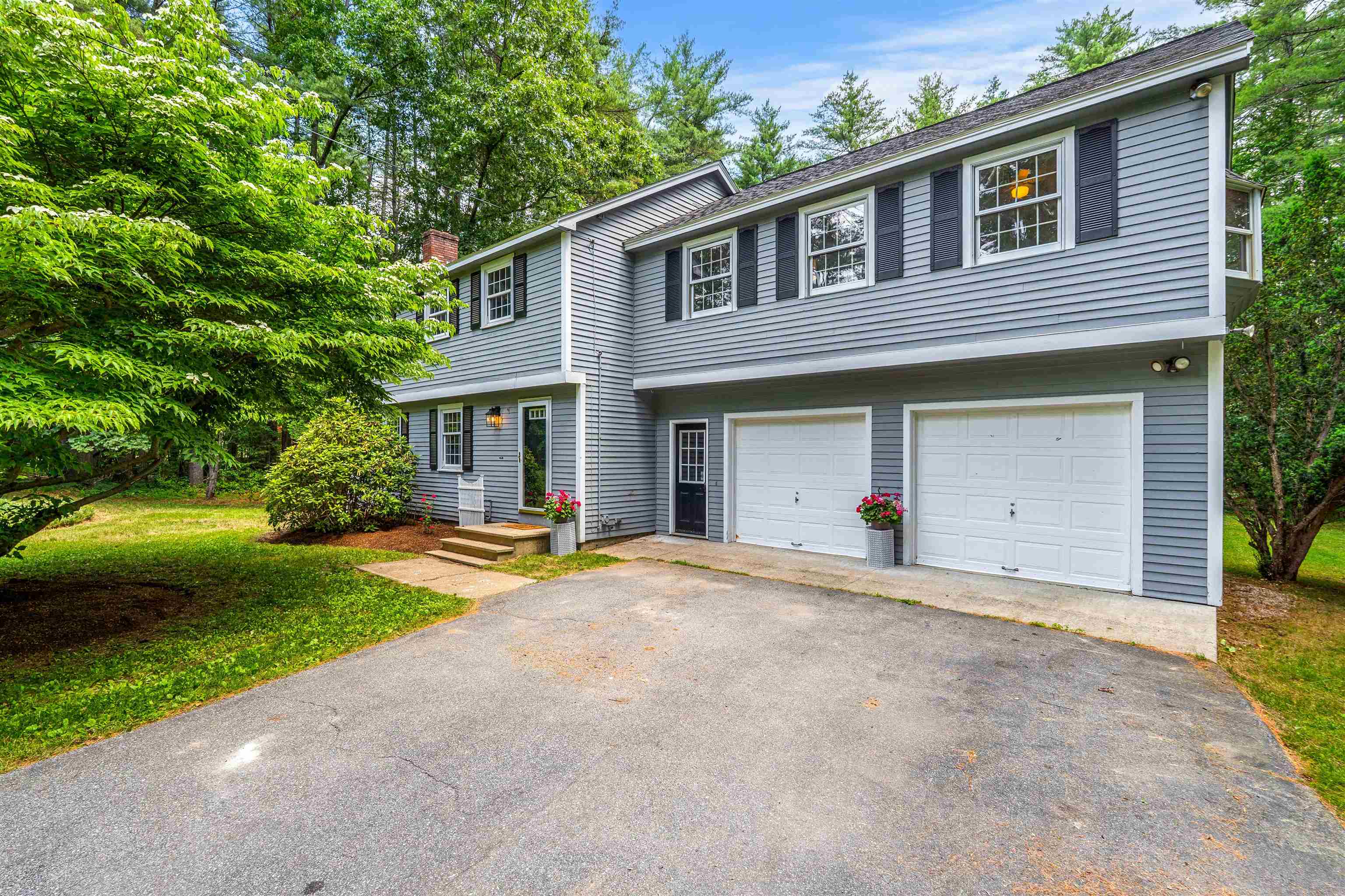 1 Danbury Circle