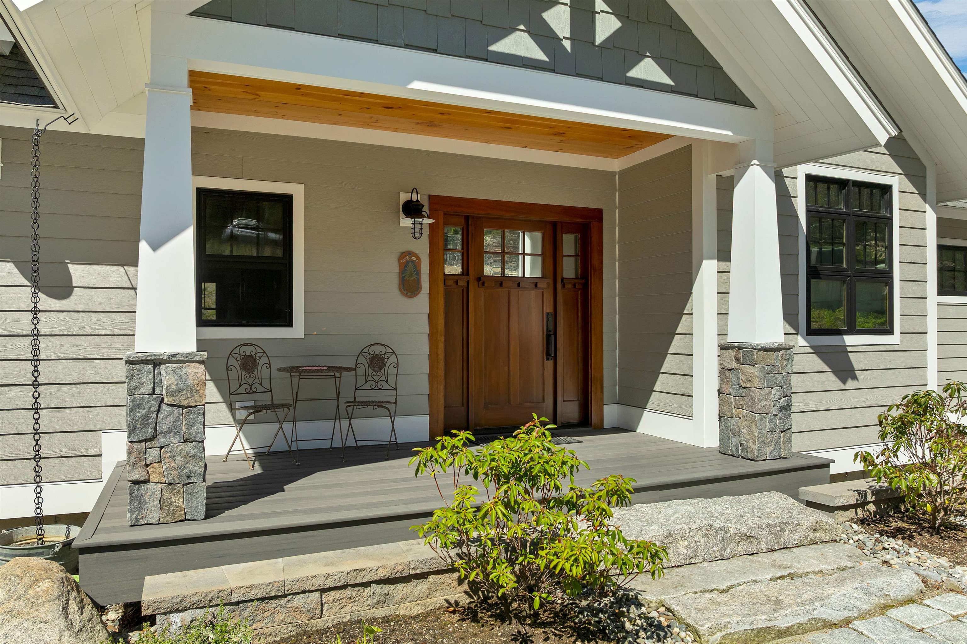 22 Cascade Ridge Road