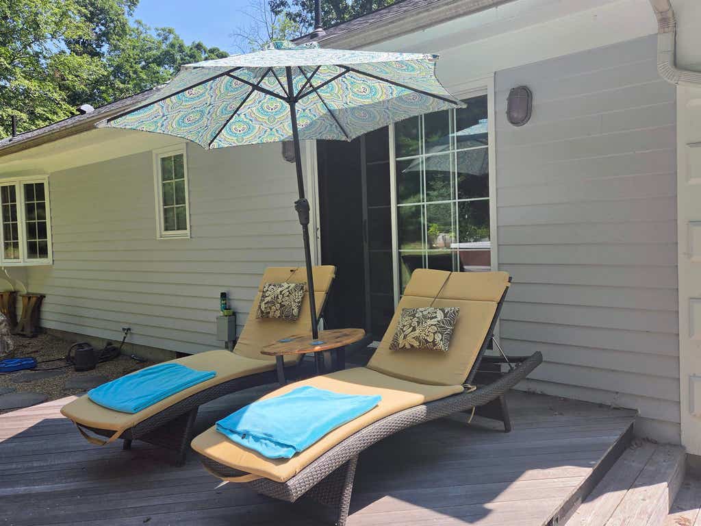 Photo of 20 Buttonwood Road, Bedford, NH 03110 (MLS # 5105384)