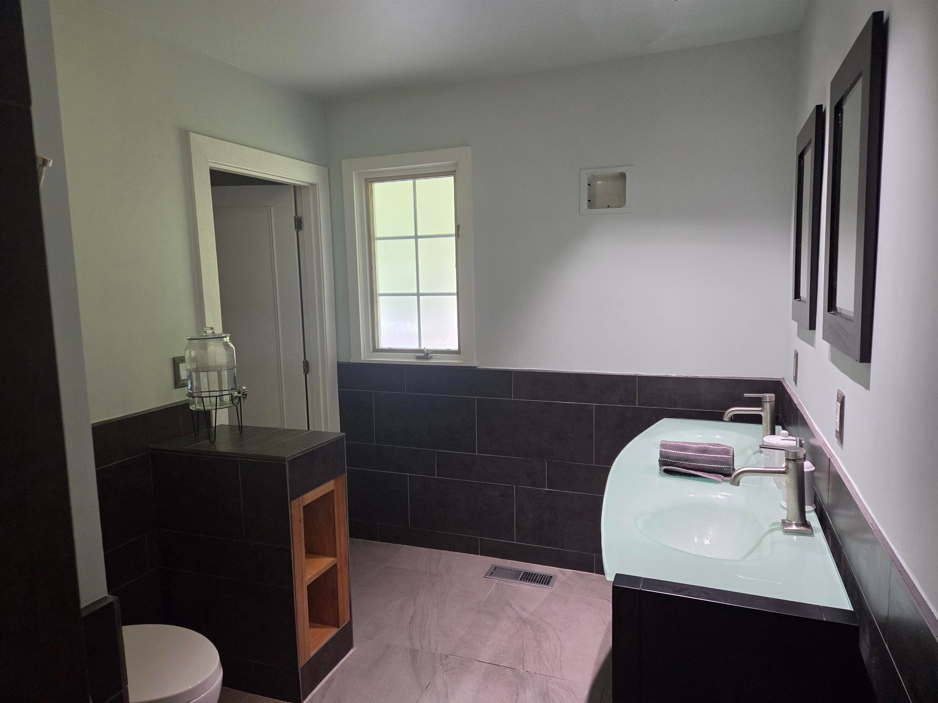 20 Buttonwood Road