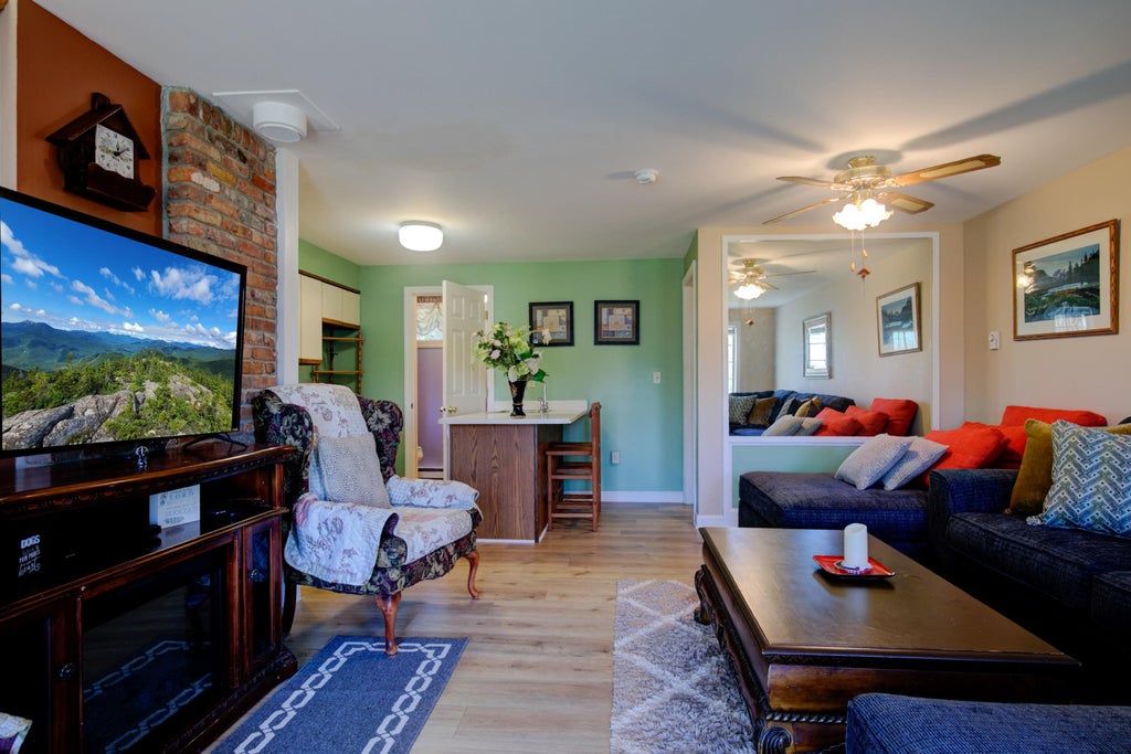 Photo of 98 Washington Road #23, Freedom, NH 03836 (MLS # 5107334)