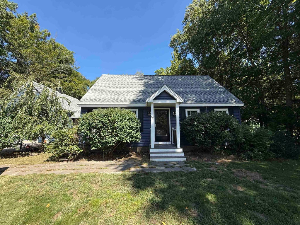 Photo of 74 Robbins Road, Wilton, NH 03086 (MLS # 5109559)