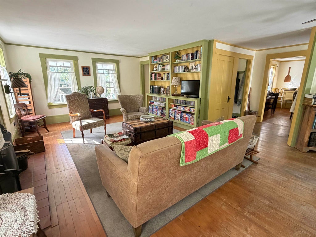Photo of 147 W Lake Road, Fitzwilliam, NH 03447 (MLS # 5109929)