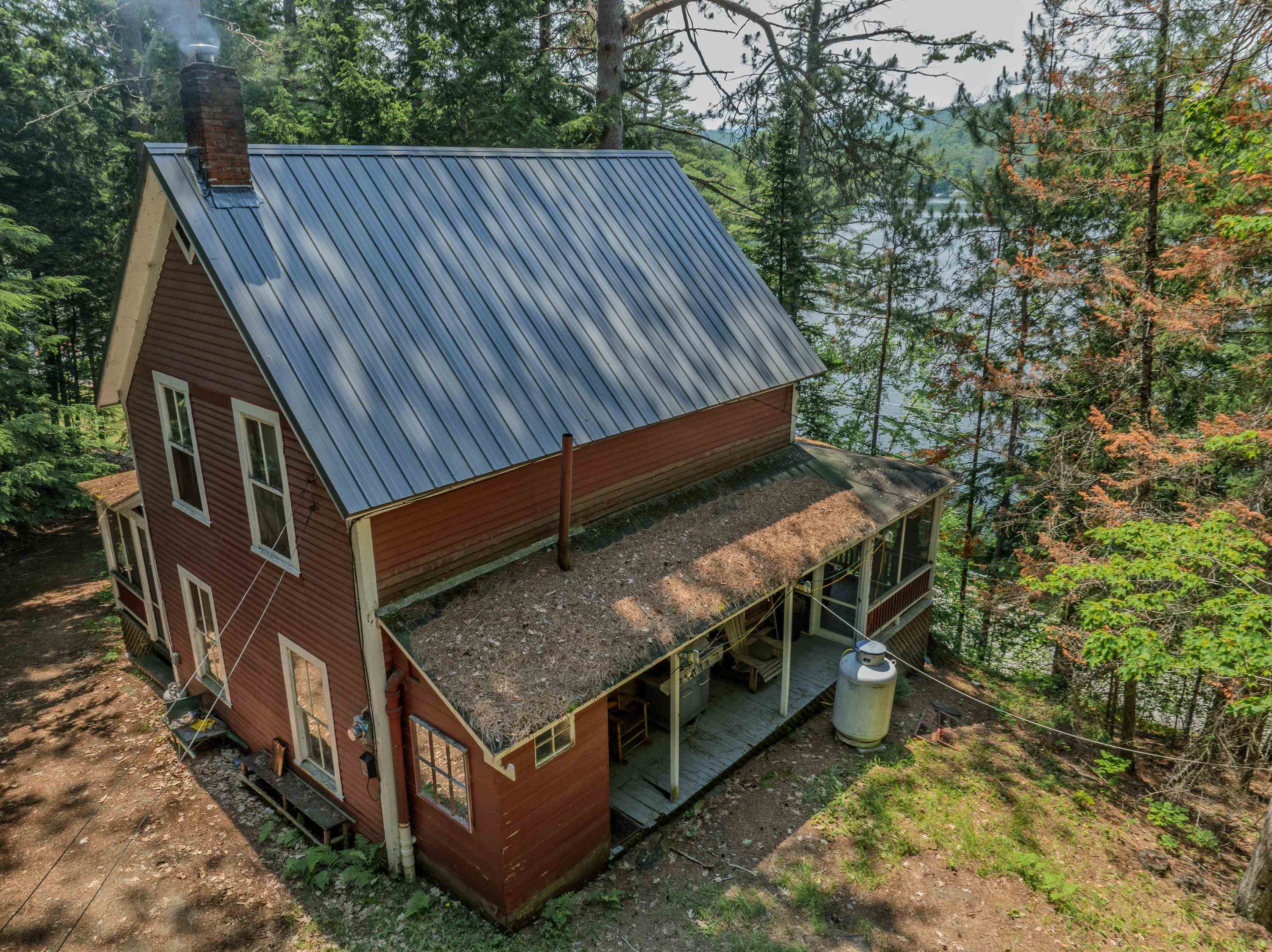425 Partridge Lake Road