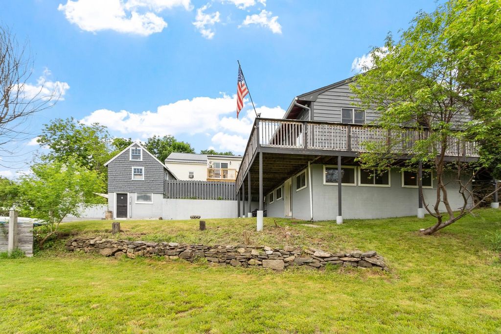 Photo of 31 Main Street, Raymond, NH 03077 (MLS # 5092050)