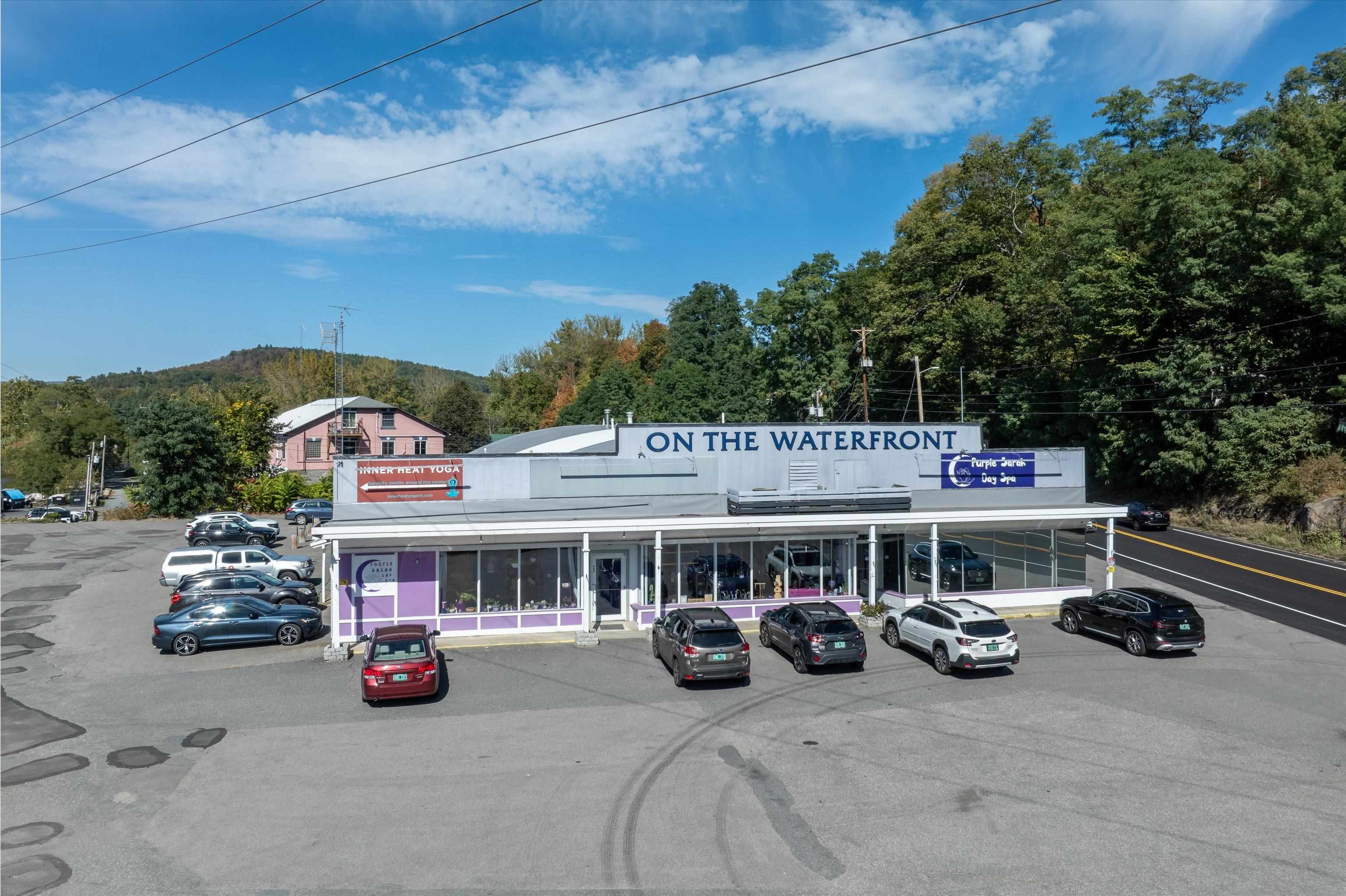 464 Putney Road