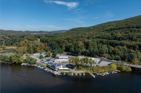 464 Putney Road Brattleboro VT 05301