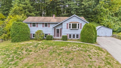 Photo of 91 Conant Road, Nashua, NH 03062 (MLS # 5112659)