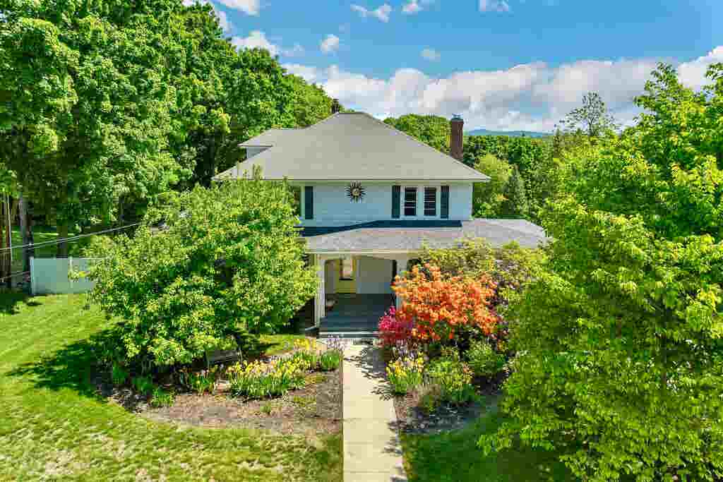 Photo of 159 North Main Street, Wolfeboro, NH 03894 (MLS # 5093503)