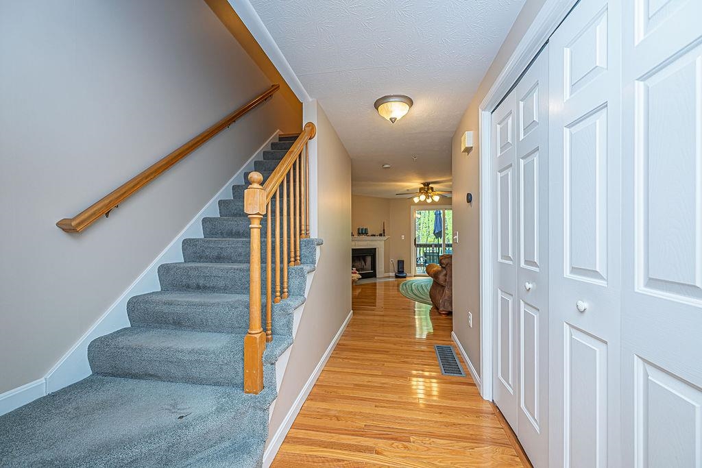 20 Rocky Ledge Road