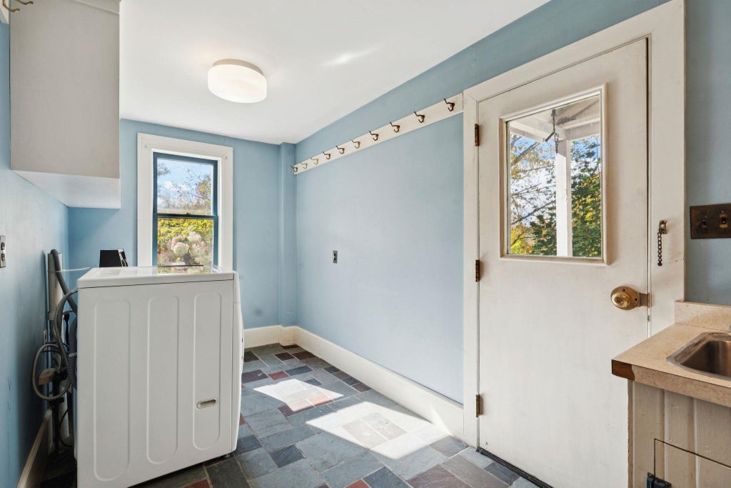 Photo of 33 Church Street, Piermont, NH 03777 (MLS # 5114158)