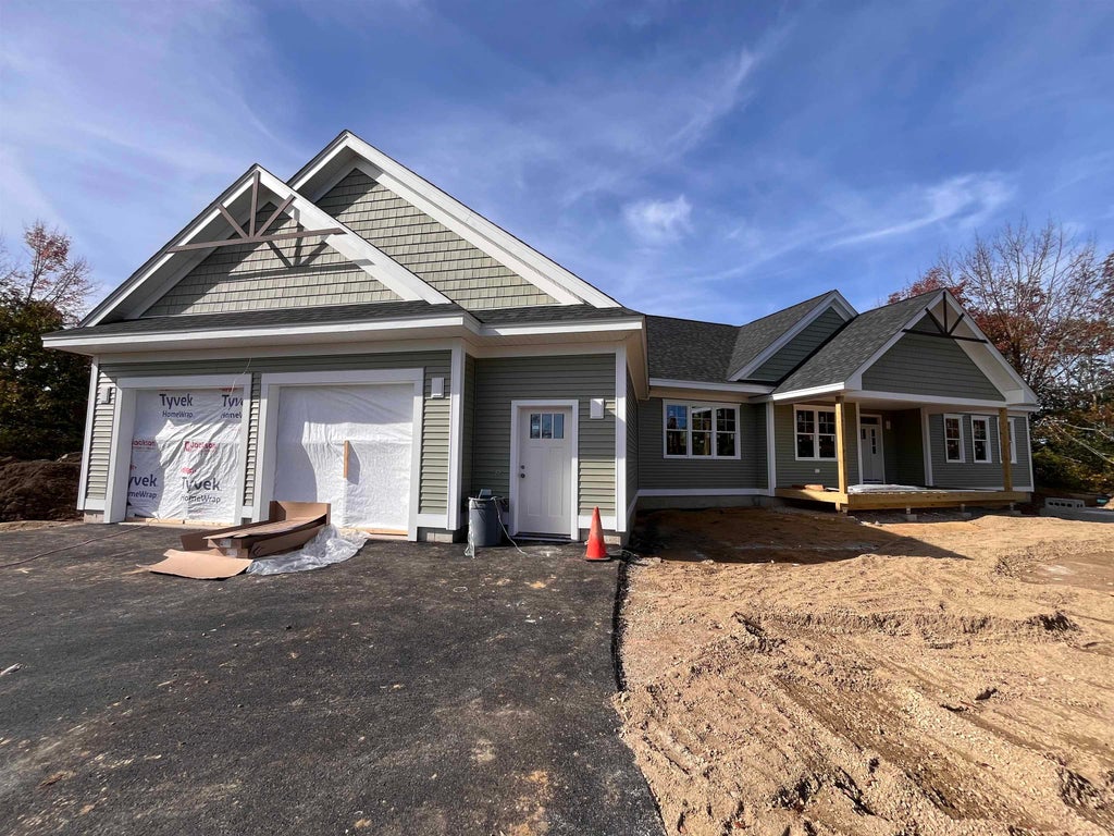 Photo of 1 Emerson Ridge #1, Dover, NH 03820 (MLS # 5078922)