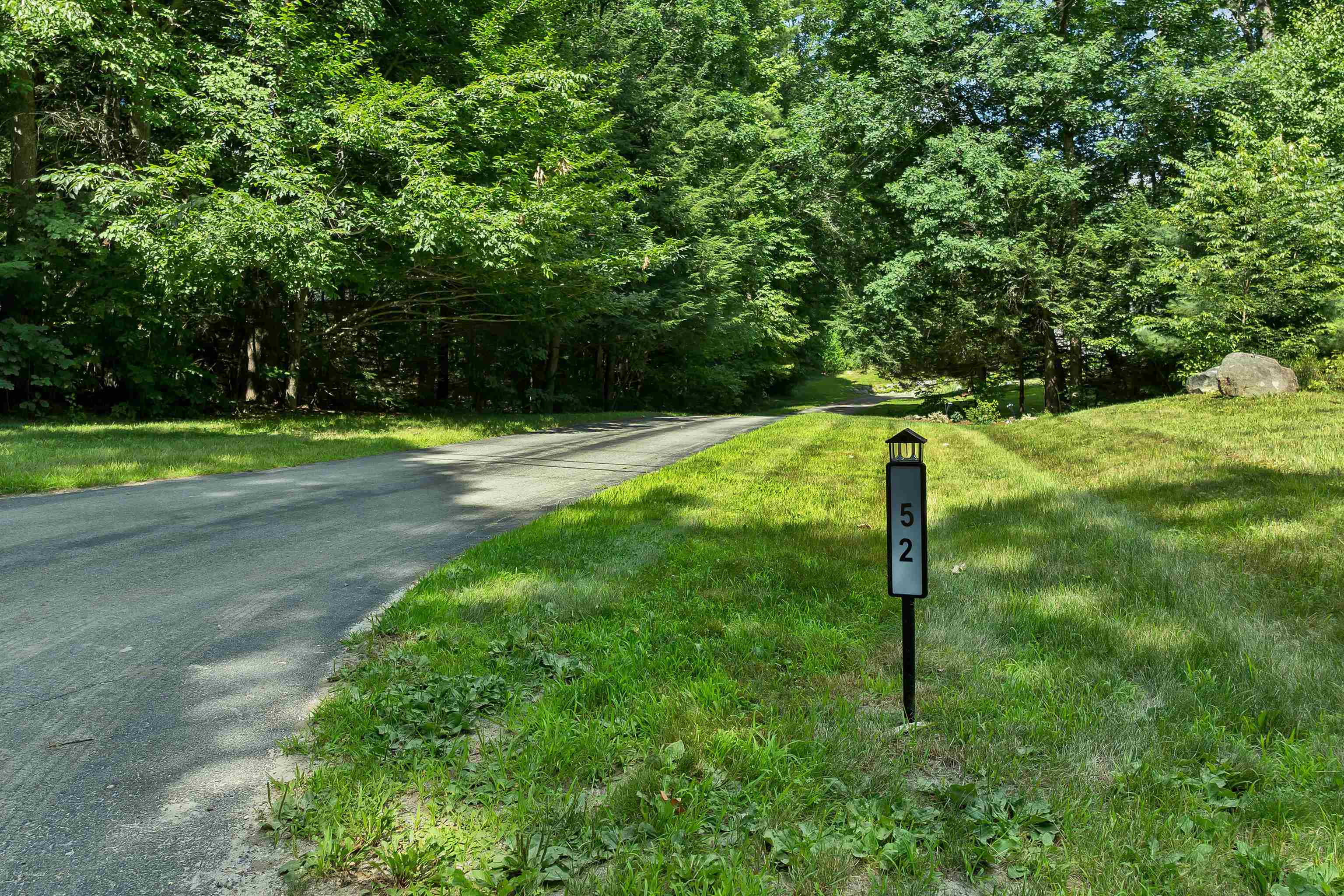 52 Riverdale Road
