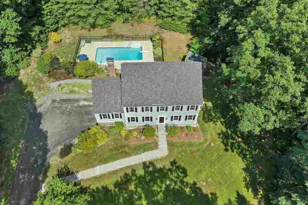 Photo of 52 Riverdale Road, New Boston, NH 03070 (MLS # 5100850)