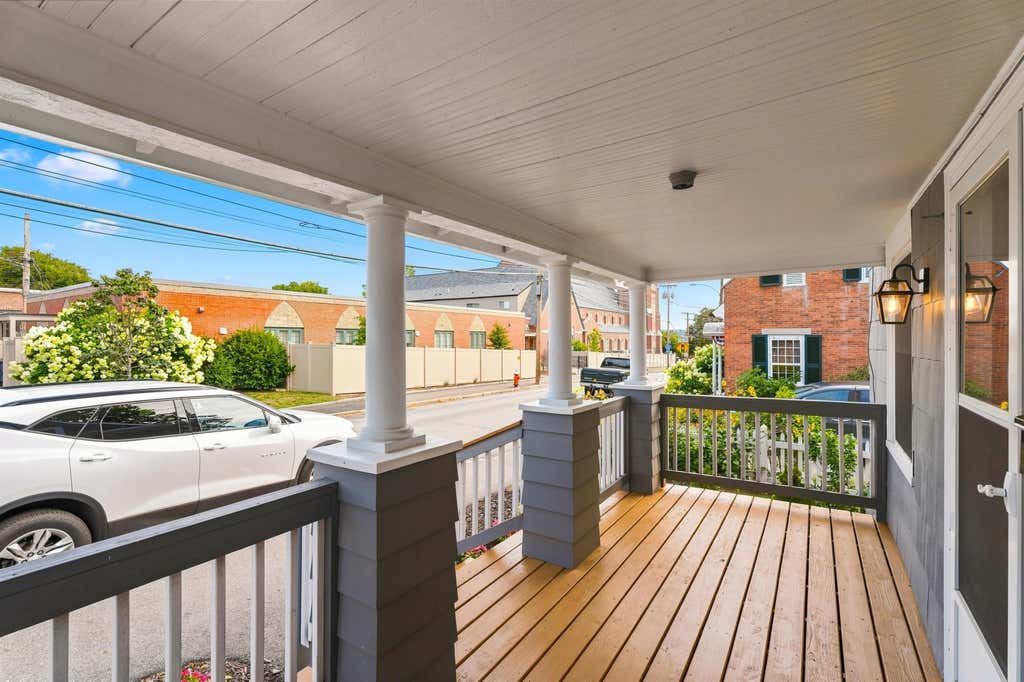 Photo of 9 Washington Street, Concord, NH 03301 (MLS # 5104387)