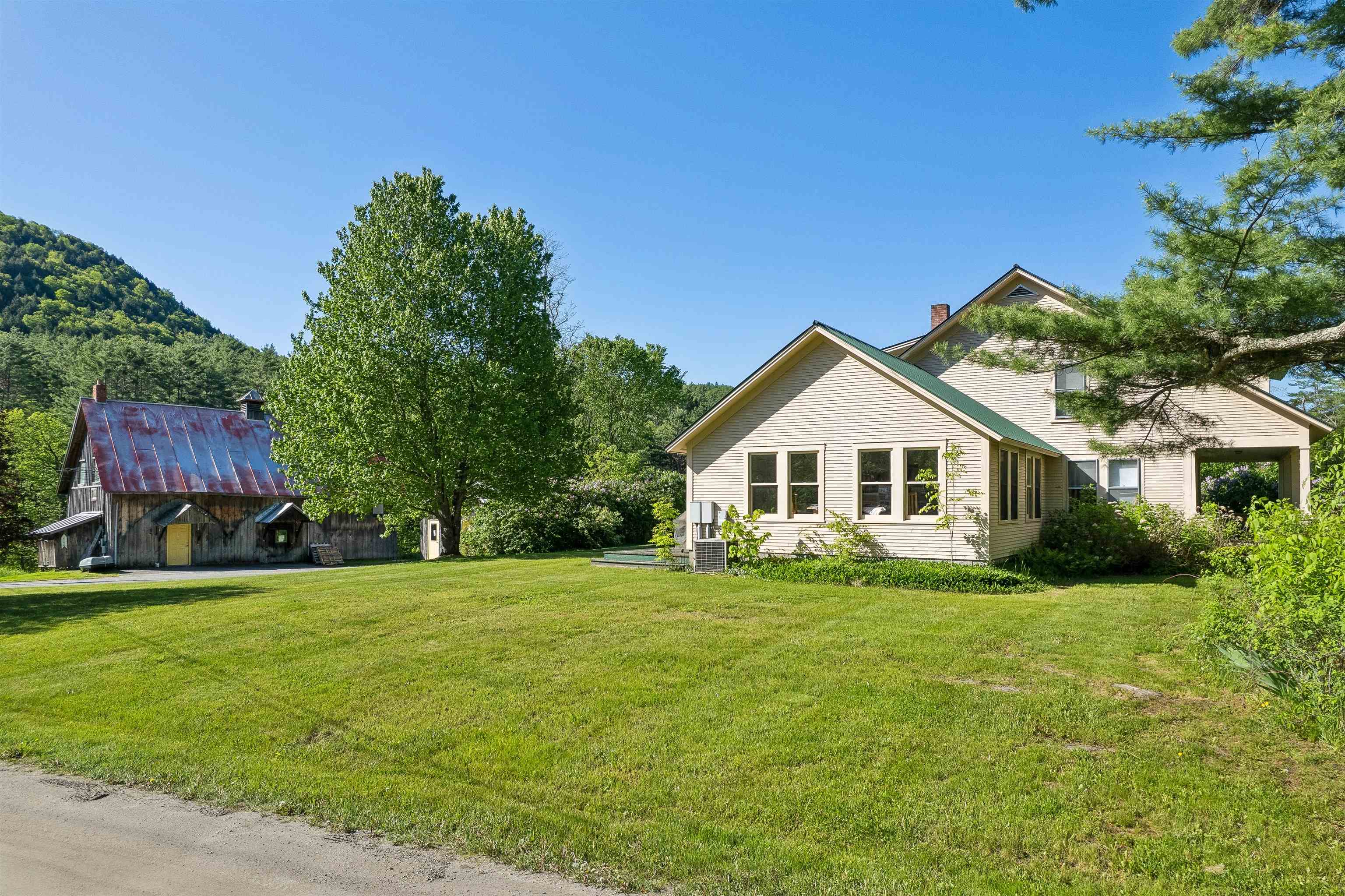 4 Larkin Road