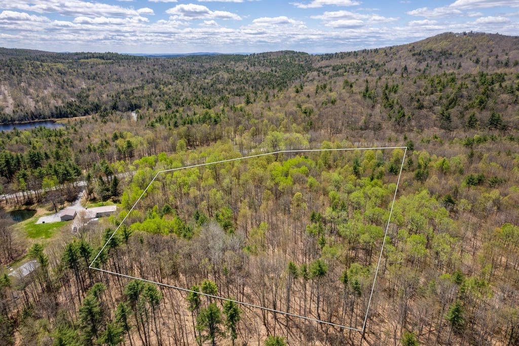 Photo of 3 New Hampshire Route 140, Gilmanton, NH 03237 (MLS # 5089815)