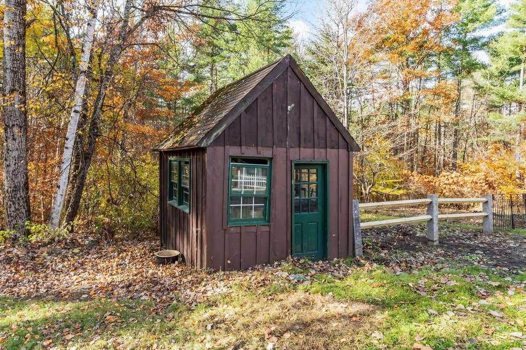 Photo of 582 Glebe Road, Westmoreland, NH 03467 (MLS # 5116374)