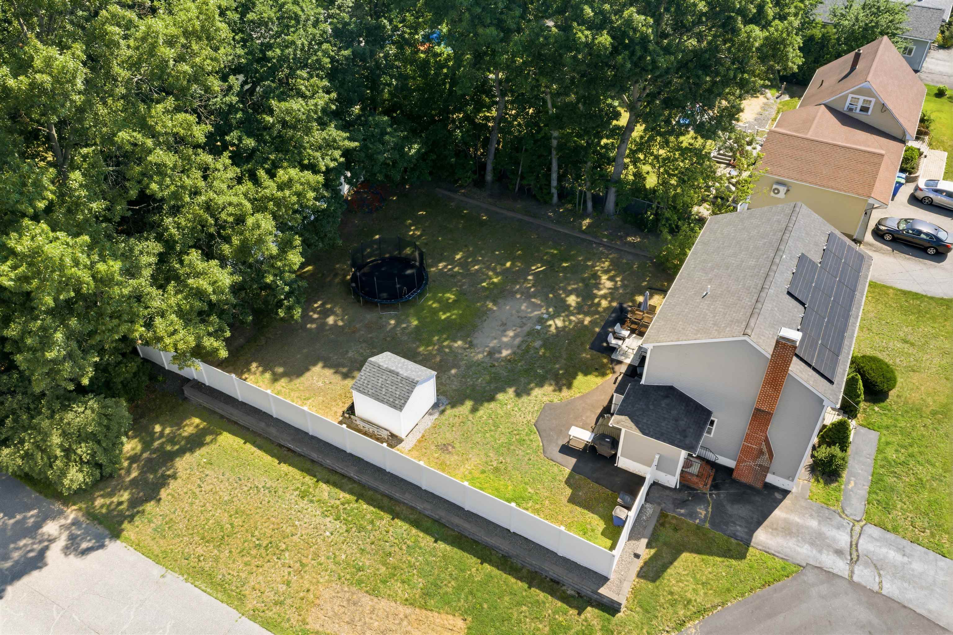 22 Colonial Drive