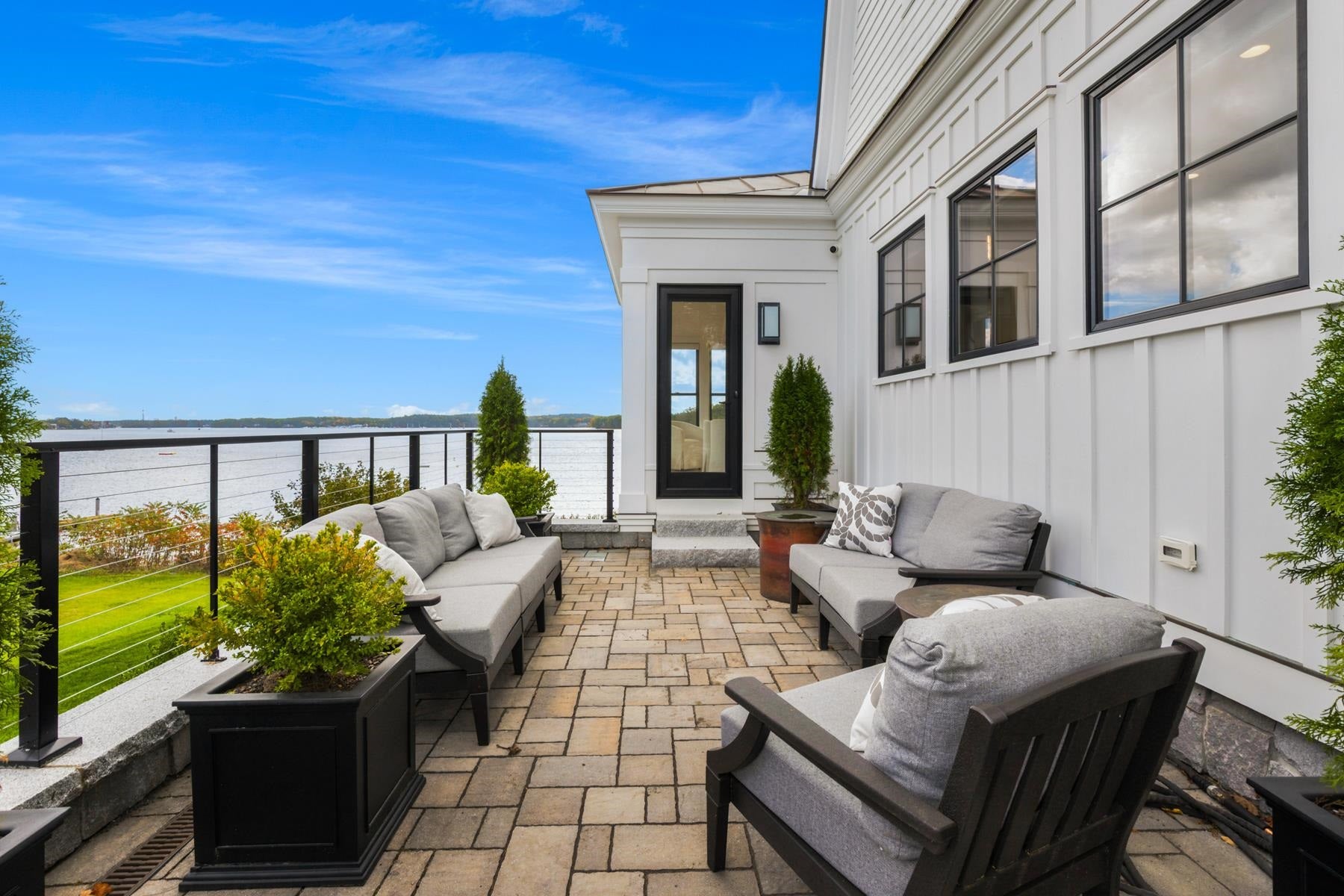 32 Cedar Point Road