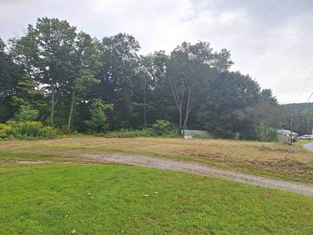 Photo of 21 Maplewood Circle, Walpole, NH 03608 (MLS # 5107184)