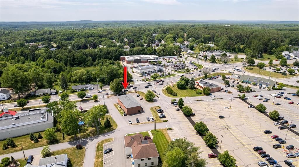 Photo of 827 Central Avenue, Dover, NH 03820 (MLS # 5097707)