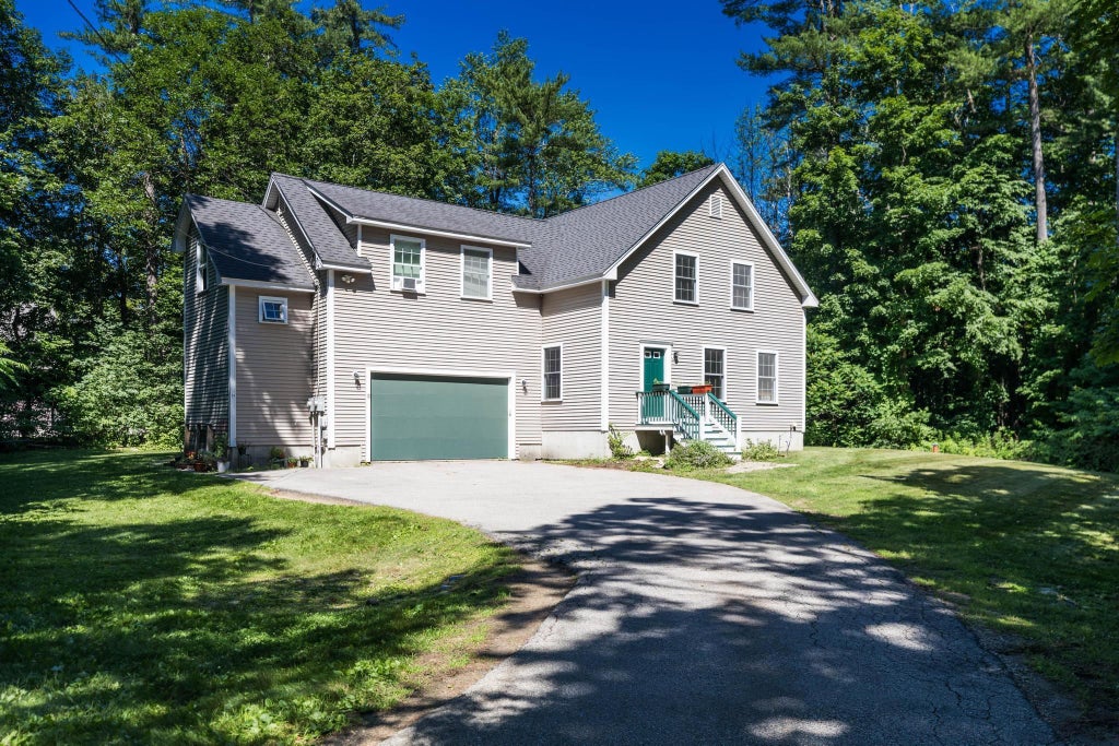 Photo of 12 Woodside Road, Durham, NH 03824 (MLS # 5115793)