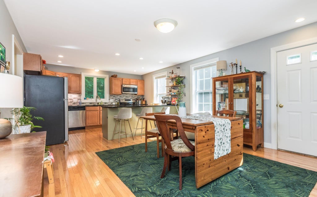 Photo of 12 Woodside Road, Durham, NH 03824 (MLS # 5115793)