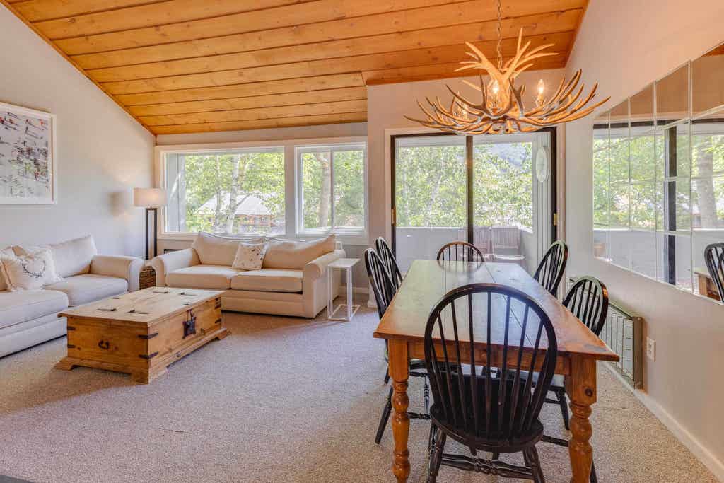 Photo of 76 Fox Run Road #Unit 2, Lincoln, NH 03251 (MLS # 5105373)