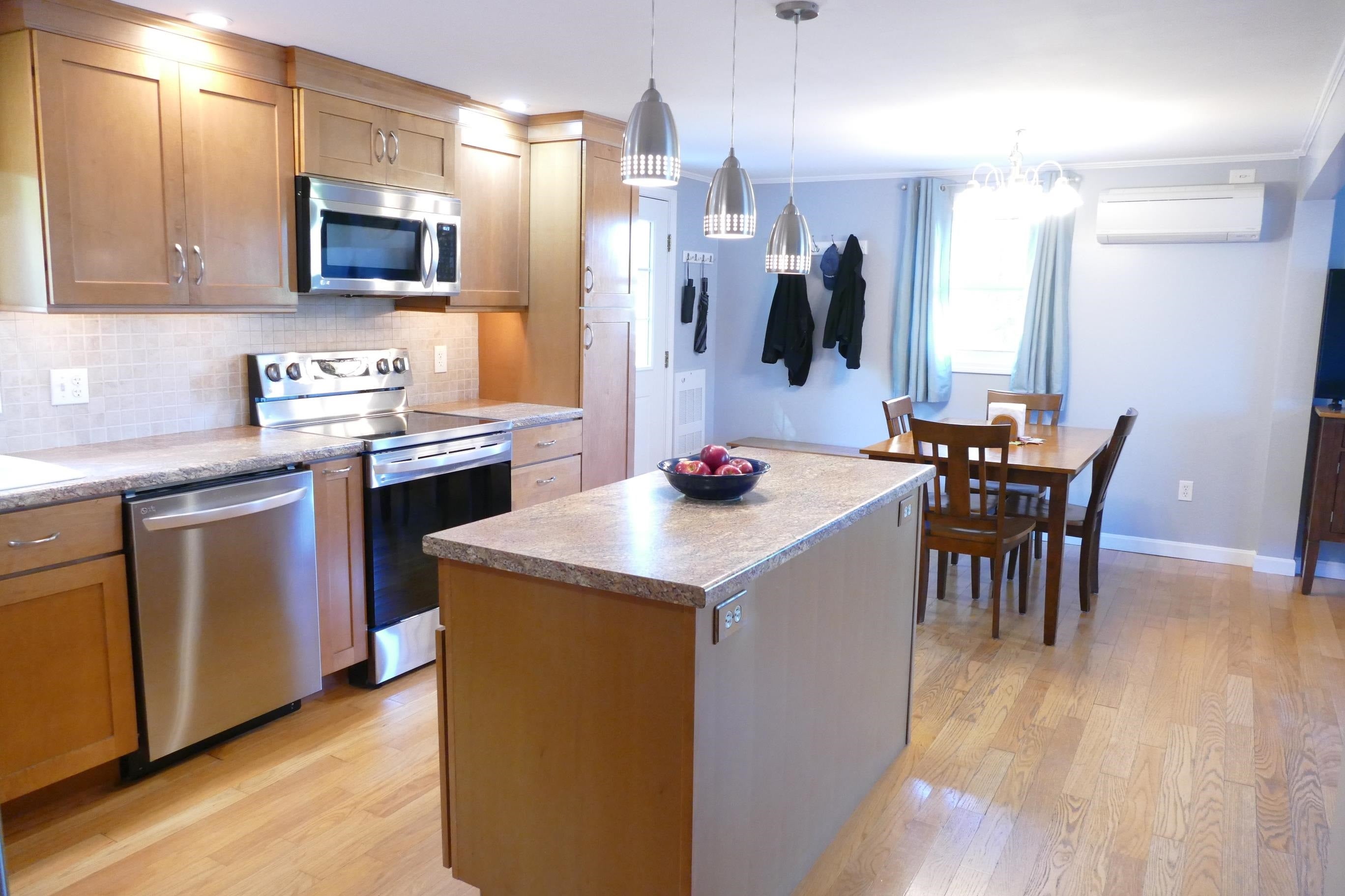 5 Meadow Lane
