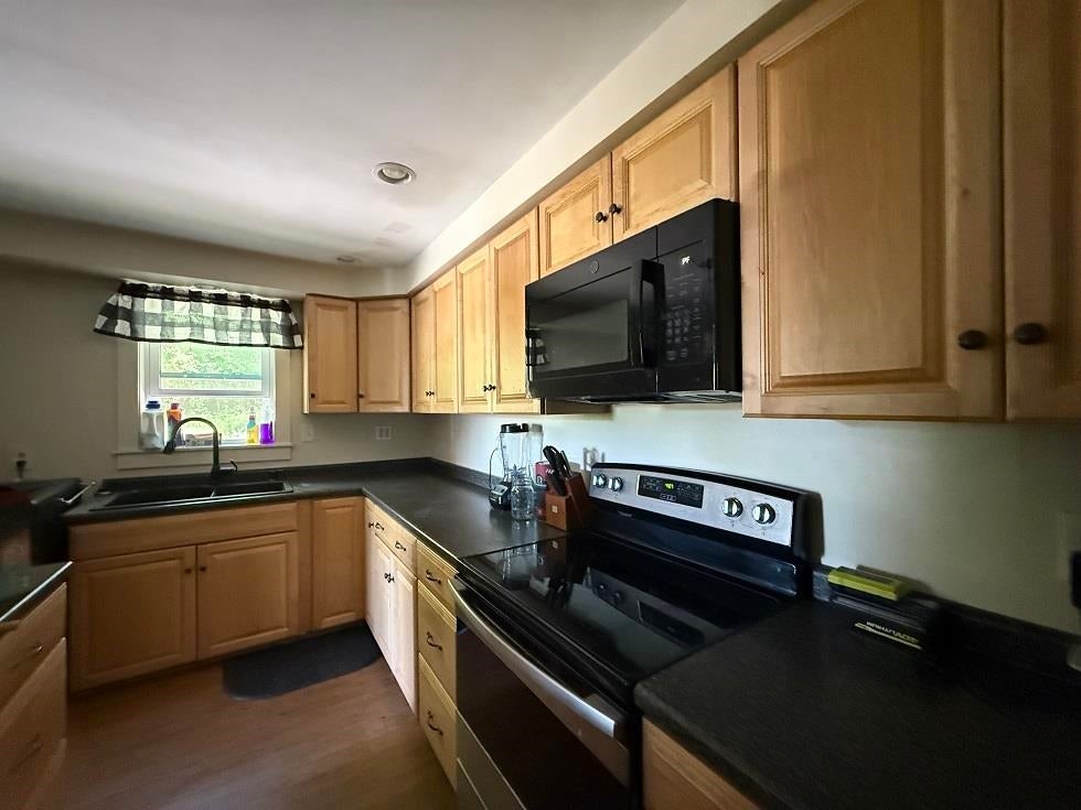 Photo of 309 Bradford Road, Newport, NH 03773 (MLS # 5094639)
