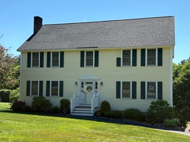 Photo of 11 Nutfield Drive, Londonderry, NH 03053 (MLS # 5092685)