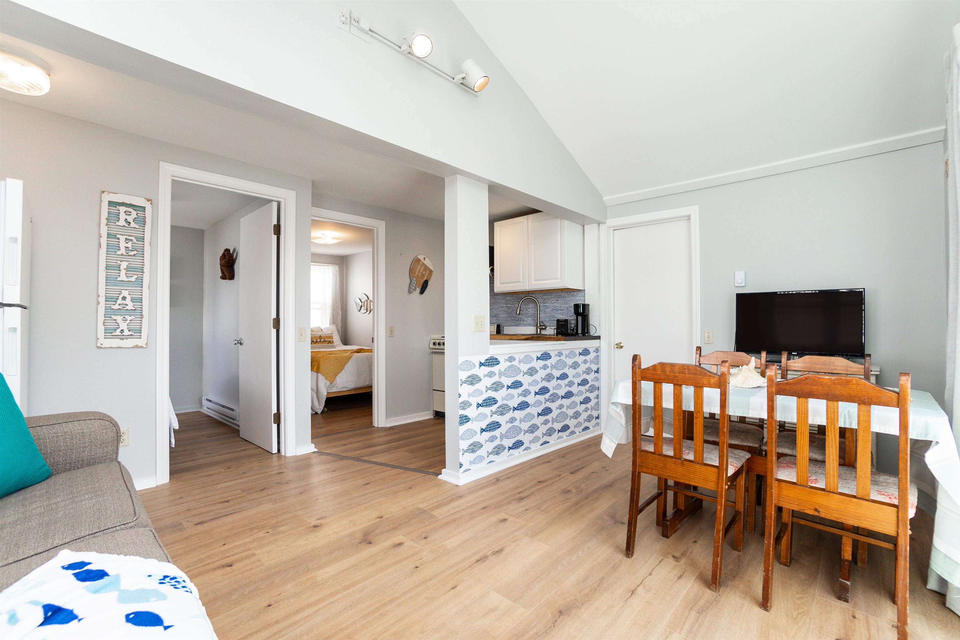 401A Ocean Boulevard 1